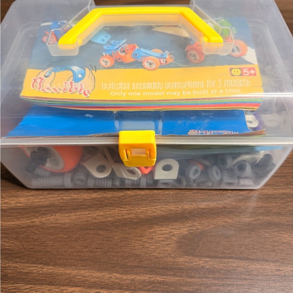 STEM Build & Play - Flexi Creative Builder Set - Blue, Orange, Yellow - Picture 4 of 5